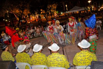 A manifestação cultural do Cavalo-Marinho em Olinda, Pernambuco (Foto: Ádria de Souza - Prefeitura de Olinda/ Creative Commons)